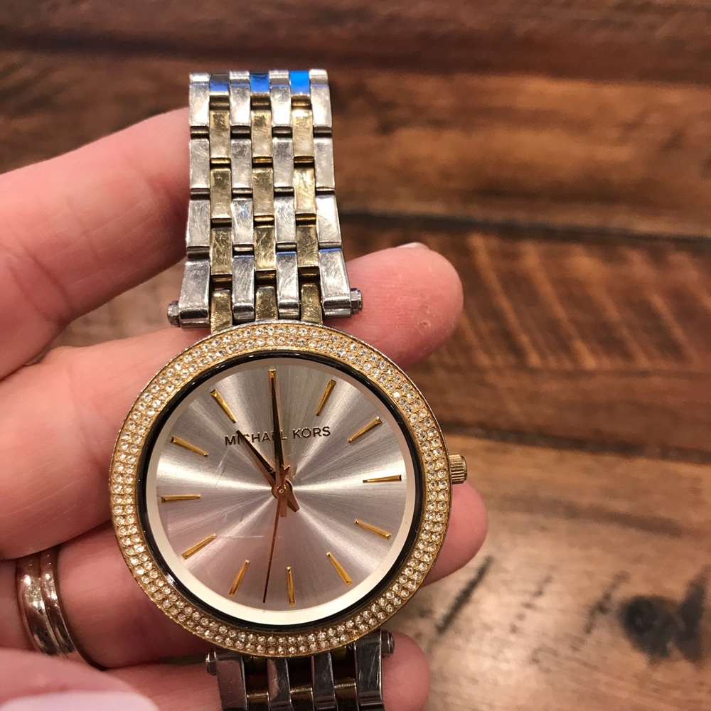MK Watch - Picture 2 of 15